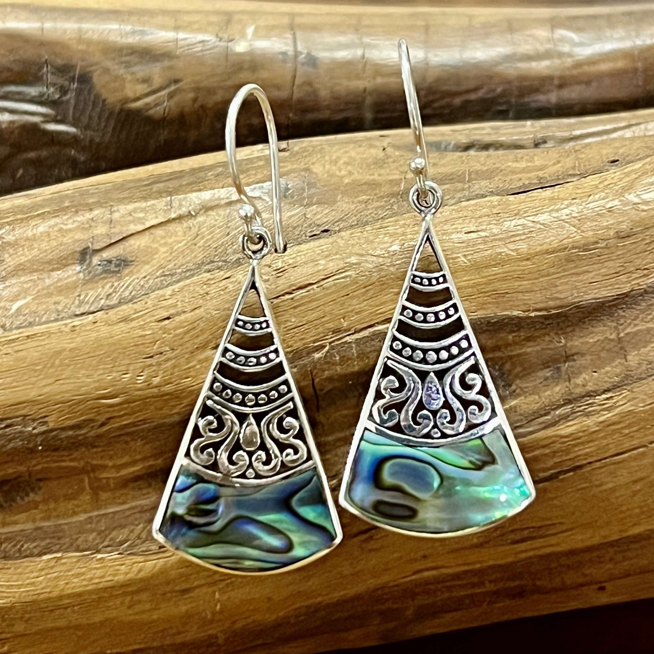 (HANDMADE 925 BALI STERLING SILVER FILIGREE EARRINGS WITH ABALONE)